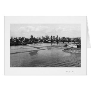 Portland, Oregon Skyline vom Fluss Willamette