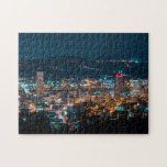 Portland, Oregon, USA Puzzle<br><div class="desc">Portland, Oregons größte Stadt, liegt im Schatten der schneebedeckten Berghütte an den Flüssen Columbia und Willamette</div>
