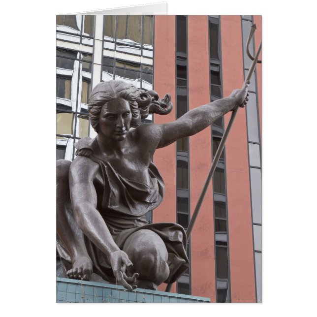 Portlandia statue, Portland, Oregon (Vorne)