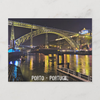Porto - Portugal. Nachtszene in der Nähe des Douro Postkarte