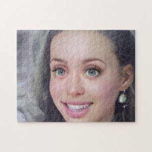 Portrait Brünett Hair Smile Young Woman Puzzle
