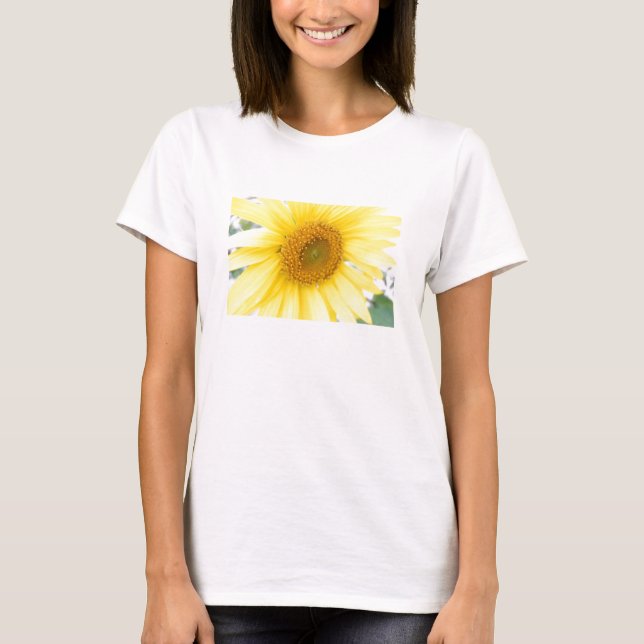 Portrait einer Sonnenblume T-Shirt (Vorderseite)