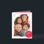 PORTRAIT FOTO Moderner Minimaler festlicher Platz  Feiertagskarte<br><div class="desc">per kat massard >>> WWW.SIMPLYSWEETPAPERIE.COM<<< An elegant card design featuring quote that you can change yourself! White geometric border on the backside, giving you the opportunity to handwrite a personal message or place a full portrait photo. NOTE >> Kontaktieren Sie mich kat@simplysweetpaperie.com wenn Sie Hilfe benötigen, um Ihre Fotos perfekt...</div>