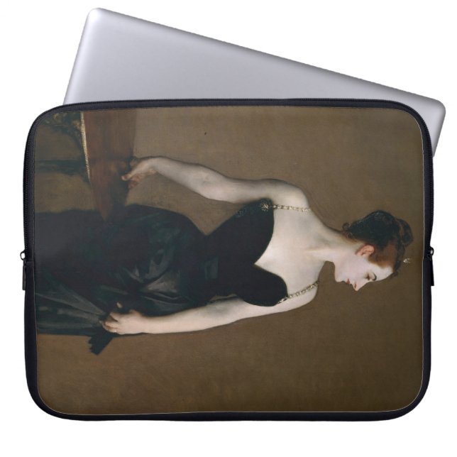 Portrait von Madame X von John Singer Sargent, 188 Laptopschutzhülle (Vorderseite)