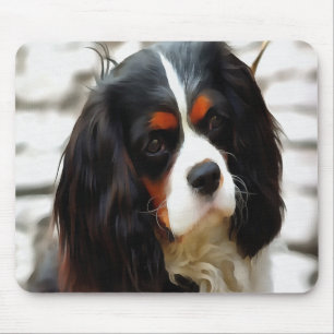 Porträt eines King Charles Cavalier Spaniels Mousepad