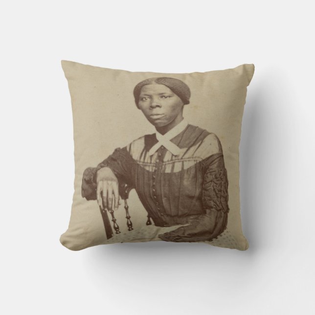 Porträt von Harriet Tubman | 1868-69 Kissen (Vorderseite)