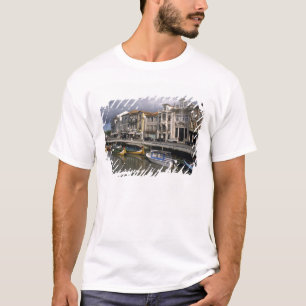 Portugal, Aveiro. Moliceiros (Algensammlung) T-Shirt