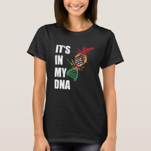 Portugal-Flagge Sie Ist In Meiner Dna Wurzeln Port T-Shirt