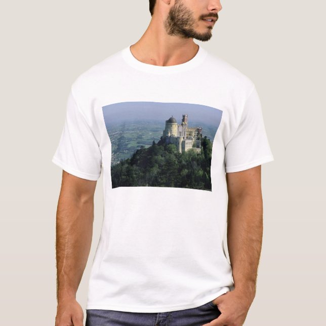 Portugal, Sintra, Pena Palace, auf der Serra da T-Shirt (Vorderseite)