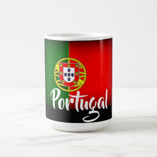 Portugiesische Flagge verdunkelt Kaffeetasse