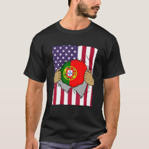Portugiesischer Amer mit der Flagge in mir Zuhause T-Shirt