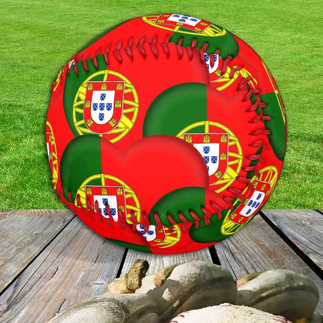 Português Flag & Hearts - Baseball Portugal/sport (Von Creator hochgeladen)