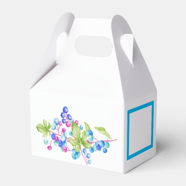 Porzellanberries auf einer Gable Favor Box Geschenkschachtel (Vorderseite)