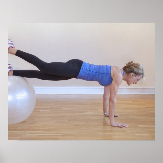 Pose von Frauen Poster (Vorne)