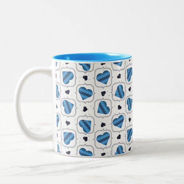 Posh Raute Dark Blue Hearts Zweifarbige Tasse (Links)