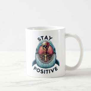 Positiv bleibe Skelett und Wal Kaffeetasse