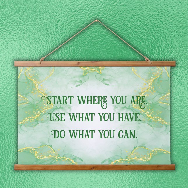 Positive Motivation Start Wo Sie sind | Wandteppich Mit Holzrahmen (Von Creator hochgeladen)