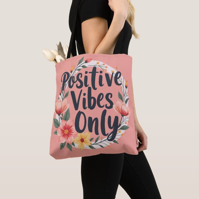 Positive Vibes nur Blumenmuster-Design (Von Nahem)