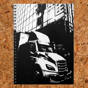 Posterisierter LKW in Montreal Kanada Notizblock