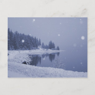 Postkarte mit Schneefall am Meer