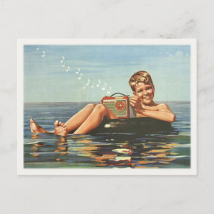 Postkarte mit Vintagem Jungen im Ozean