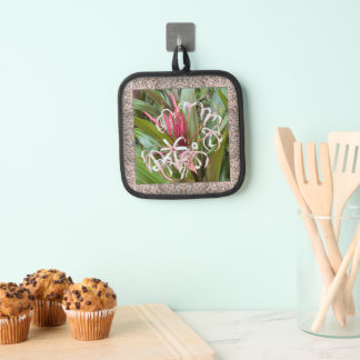 Pot Holder mit der schönen Spinne Lily Topflappen