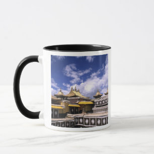 Potala-Palast innen mit Kirchtürmen am Wohnsitz Tasse