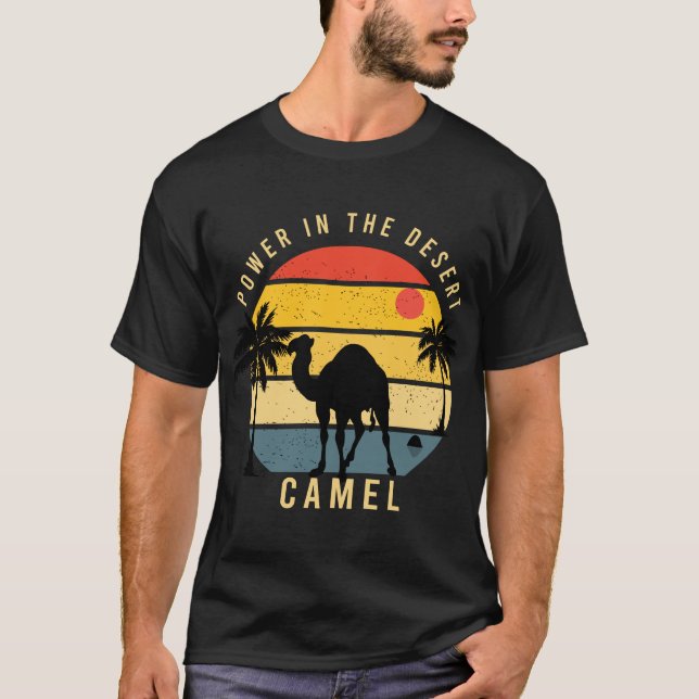 Power in der ägyptischen Wüste T-Shirt (Vorderseite)