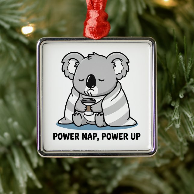 Power Nap Power Up Cute Koala Ornament Aus Metall (Baum)