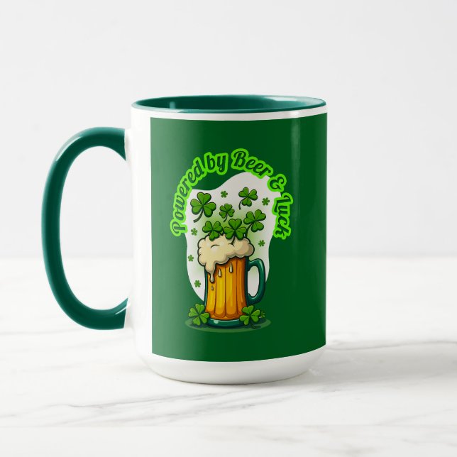 Powered by Beer St Patrick’s Day Shirt – caneca Tasse (Links)