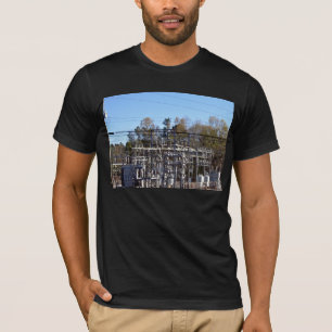 Powernebenstelle im Freien T-Shirt