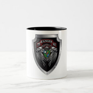 Prächtiger STB-Fledermaus-75. Ranger-Regimentsroll Zweifarbige Tasse