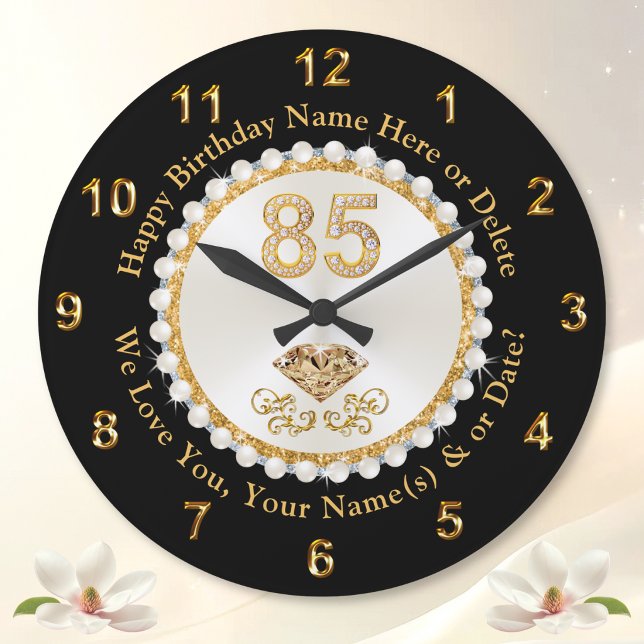 Practical and Stunning, 85th Birthday Present, Große Wanduhr (85th birthday present. Personalized, 85th birthday gift ideas for mom, mum, grandma or any woman.)