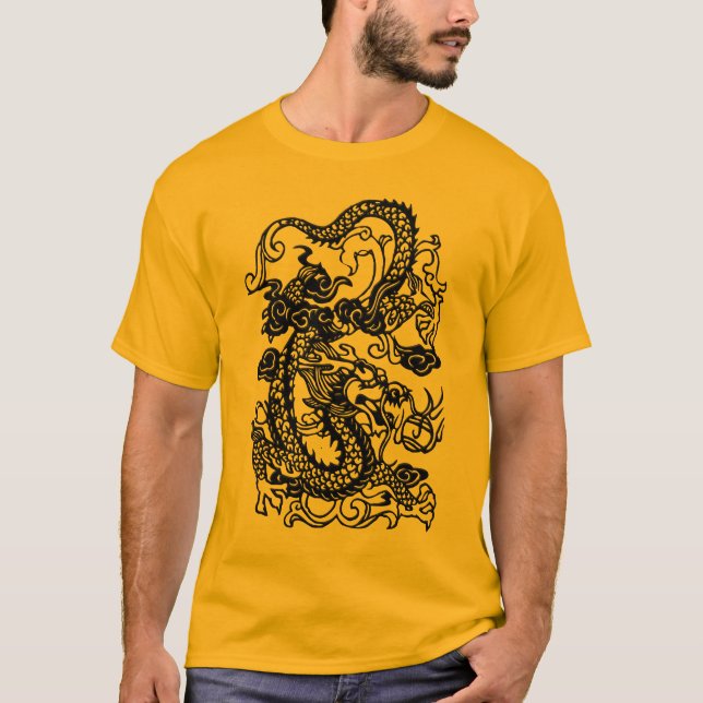 Prägeartiger Drache auf Mandarine-T-Shirt T-Shirt (Vorderseite)