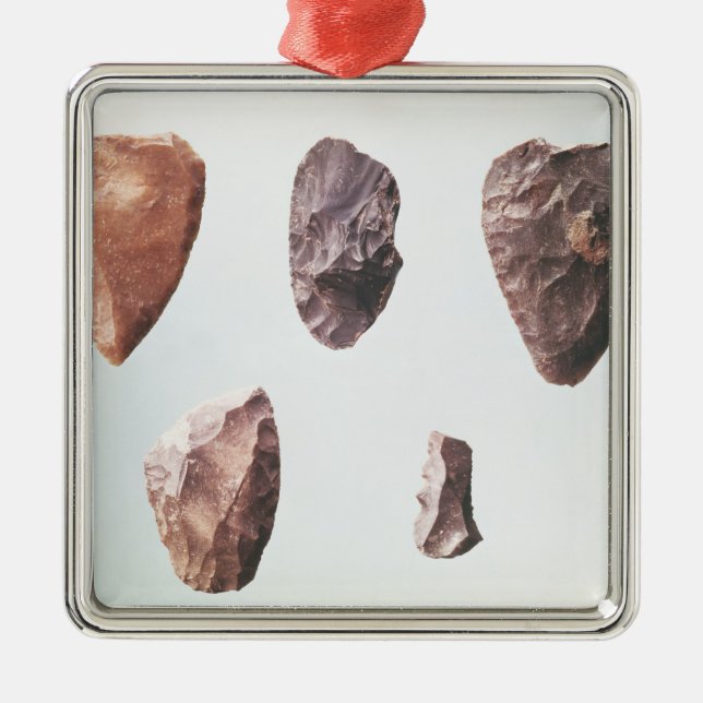 Prähistorische Steinwerkzeuge, von Grotte De Silbernes Ornament (Vorne)