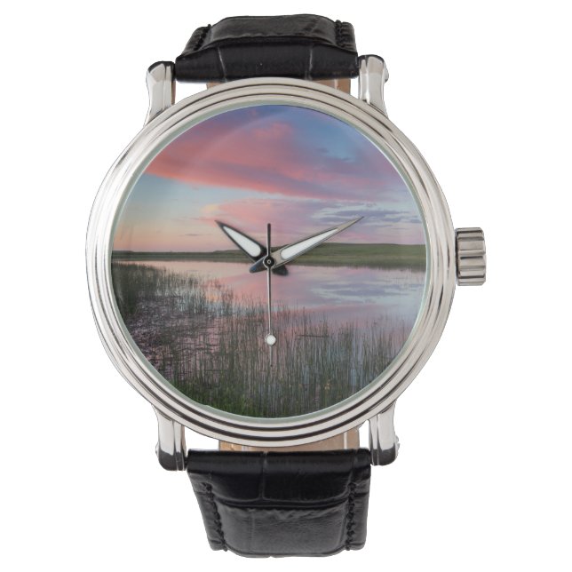 Prairie Pond reflektiert brillante Sonnenaufgangsw Armbanduhr (Vorderseite)