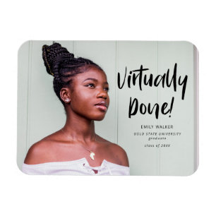 praktisch fertig Ankündigung von Abschlüssen Postk Magnet