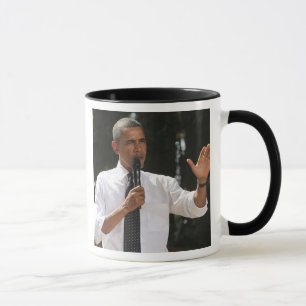 Präsident Barack beantwortet Fragen zu der Tasse