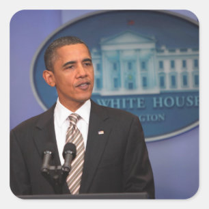 Präsident Barack Obama gibt eine Ankündigung bekan Quadratischer Aufkleber