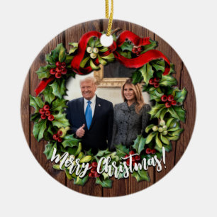 Präsident Donald Trump & Melania 2022 Holly Wreath Keramik Ornament