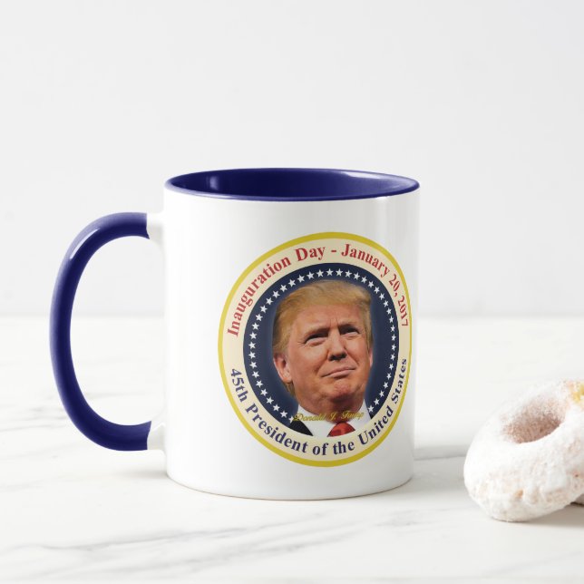 Präsident Donald Trump Tag der Amtseinführung Souv Tasse (Mit Donut)