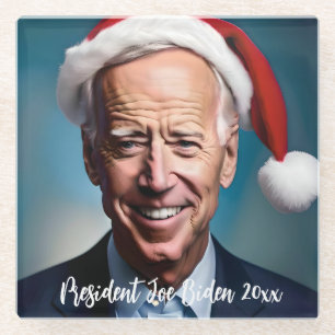 Präsident Joe Biden und Weihnachtsmannmütze Glasuntersetzer