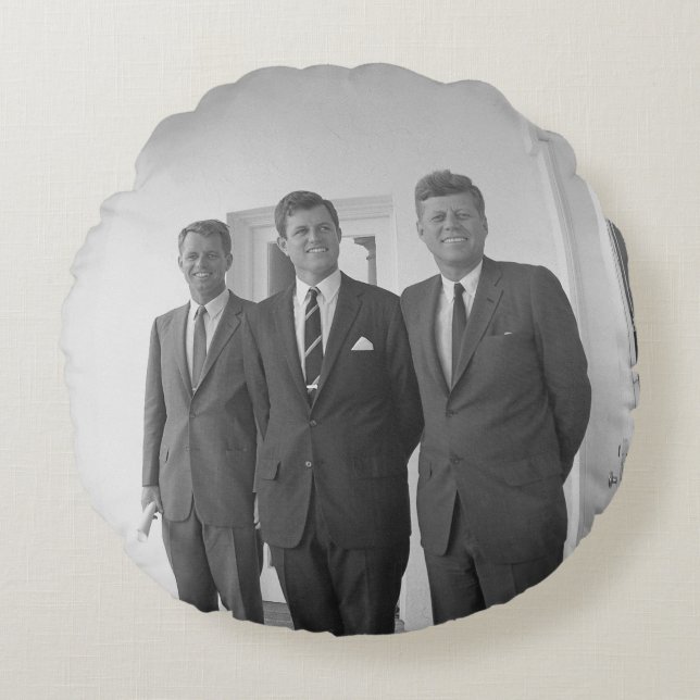 Präsident John Kennedy & Brothers American Camelot Rundes Kissen (Vorderseite)