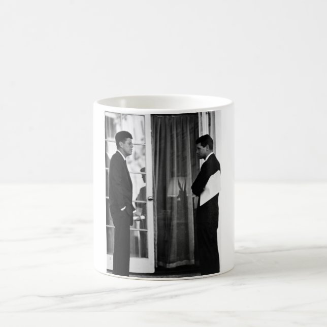 Präsident John Kennedy und Robert Kennedy Tasse (Mittel)