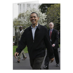 Präsident Obama geht zum Basketballplatz