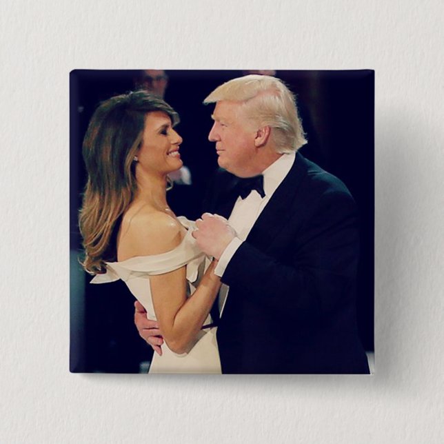 Präsident Trump und Melania tanzen Button (Vorderseite)