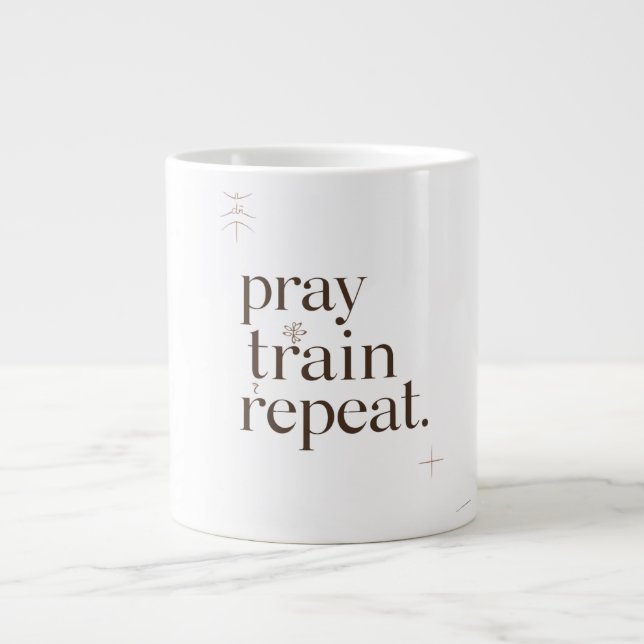 Pray Train Repeat Becher – Christliche Fitness-Mot Jumbo-Tasse (Vorderseite)