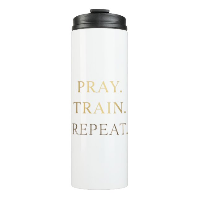 Pray Train Repeat Tasse – Christliche Fitness-Moti (Vorderseite)