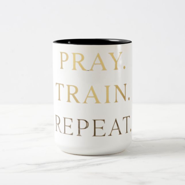 Pray Train Repeat Tasse – Christliche Fitness-Moti (Mittel)