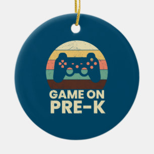 Pre-Kindergarten Spiel Ein Pre-Kindergarten Keramik Ornament